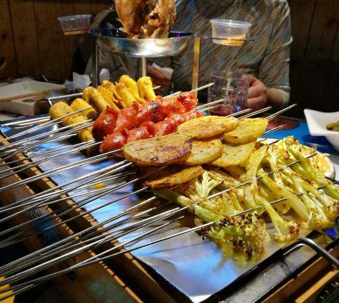 保城镇音乐烧烤吧